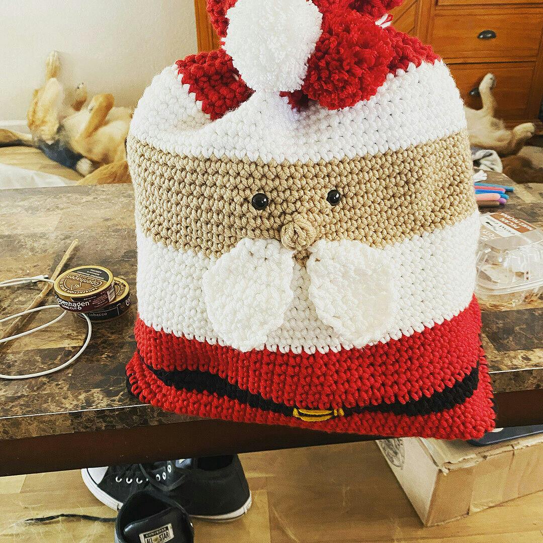 Santa Gift Bag Crochet Kit – Mary Maxim