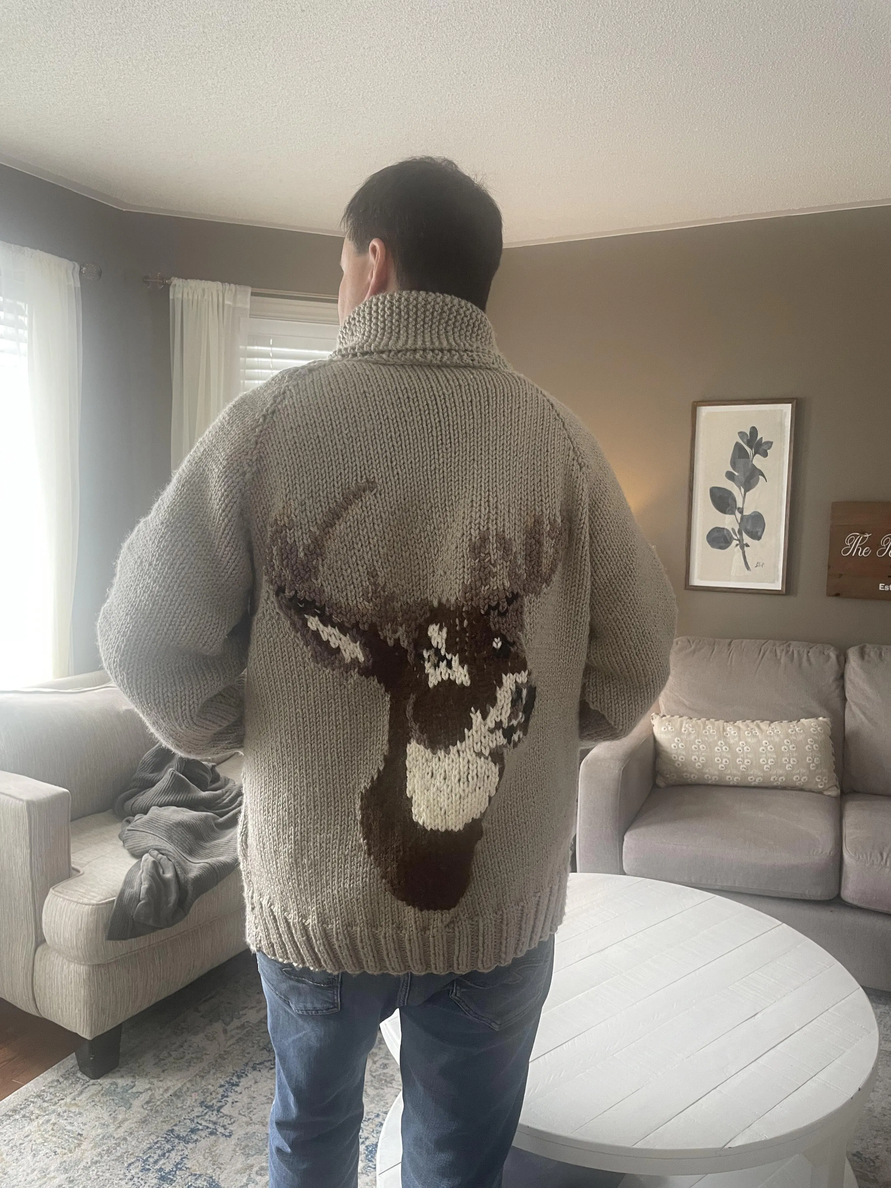 Men's or Ladies' Deer Cardigan Pattern – Mary Maxim