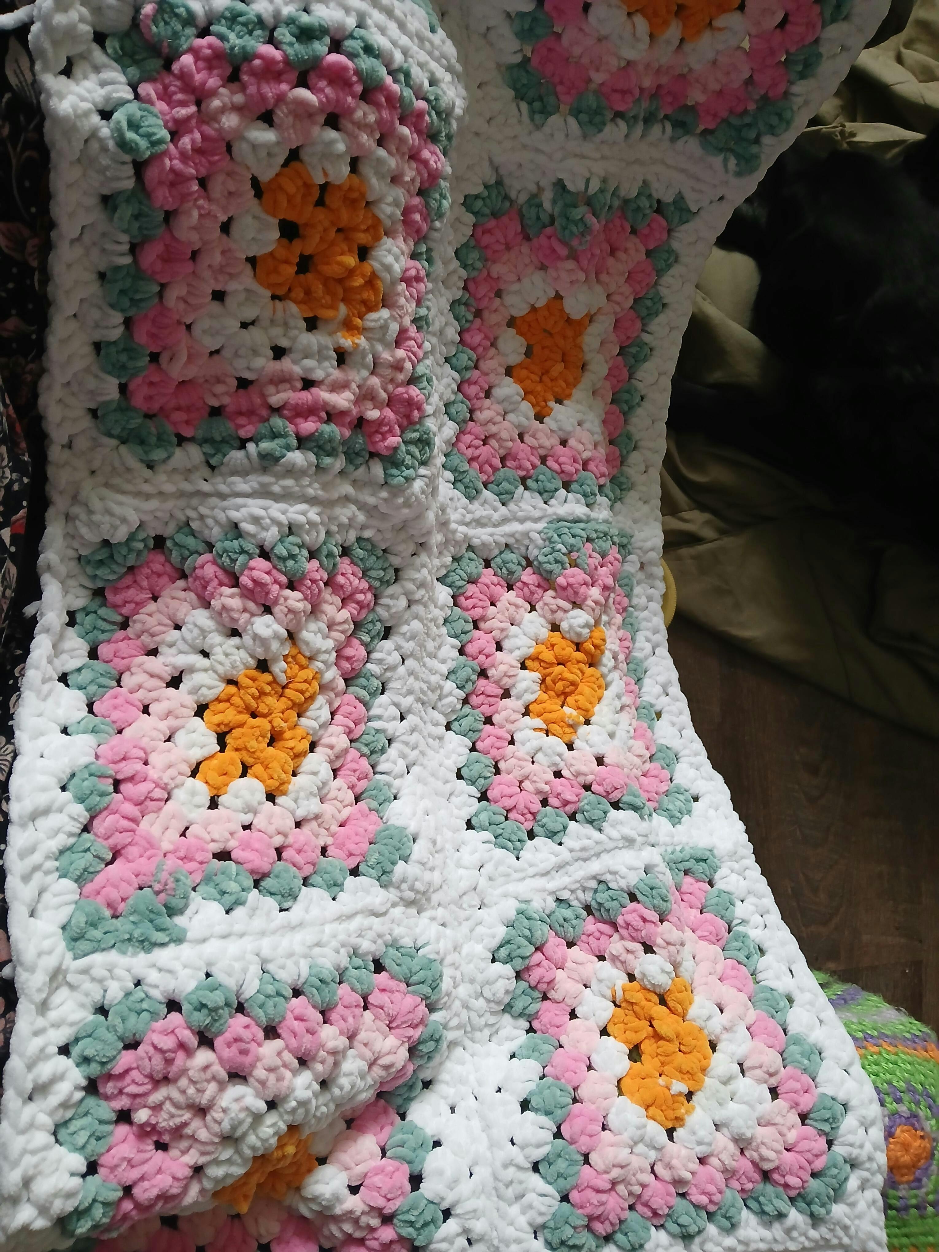 Premier Minikins Chenille Yarn – Mary Maxim