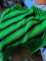Twist & Stitch Rave Yarn