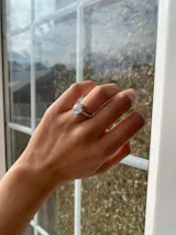 Huitan Oval Finger Ring Band