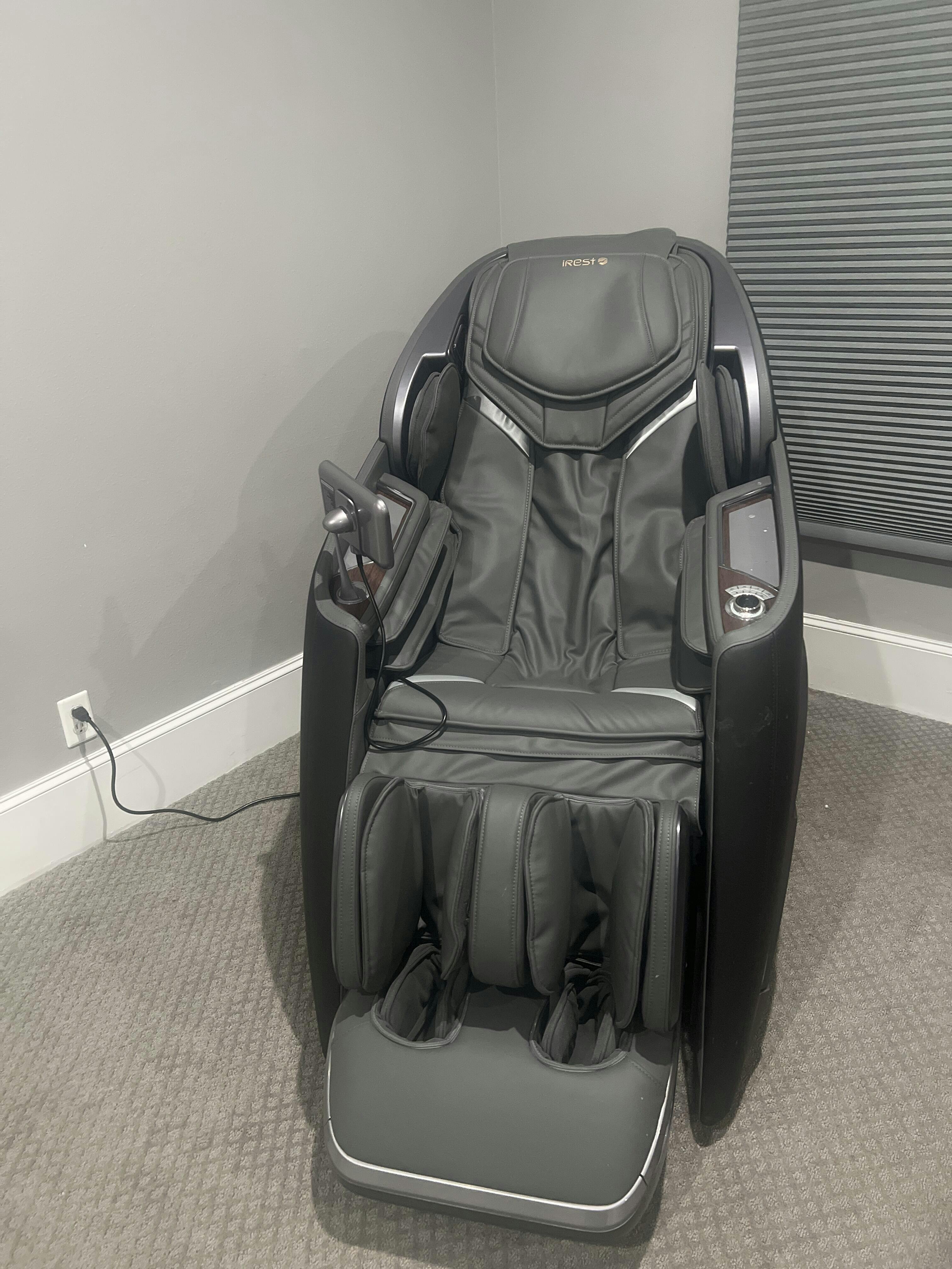 irest a710 4d massage chair