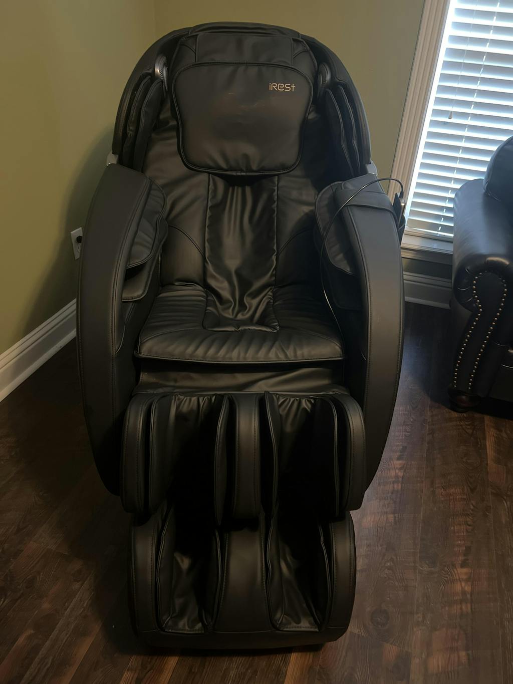 Irest A303 3d Sl Track Full Body Massage Chair Best Massage Chairs