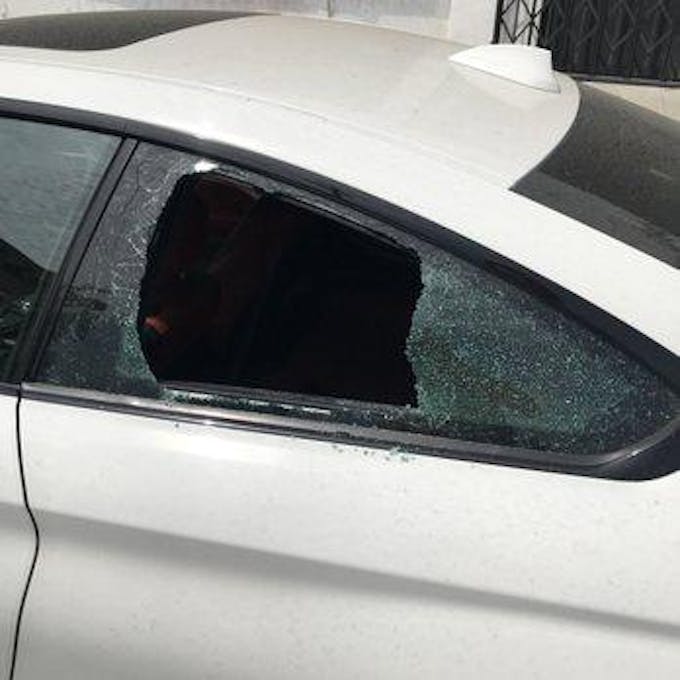 Low Cost Mobile Auto Car Glass Repair Near Me Doctor Auto Glass