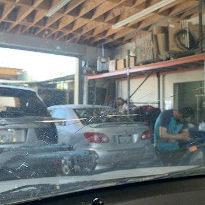 Low Cost Mobile Auto Car Glass Repair Near Me Doctor Auto Glass