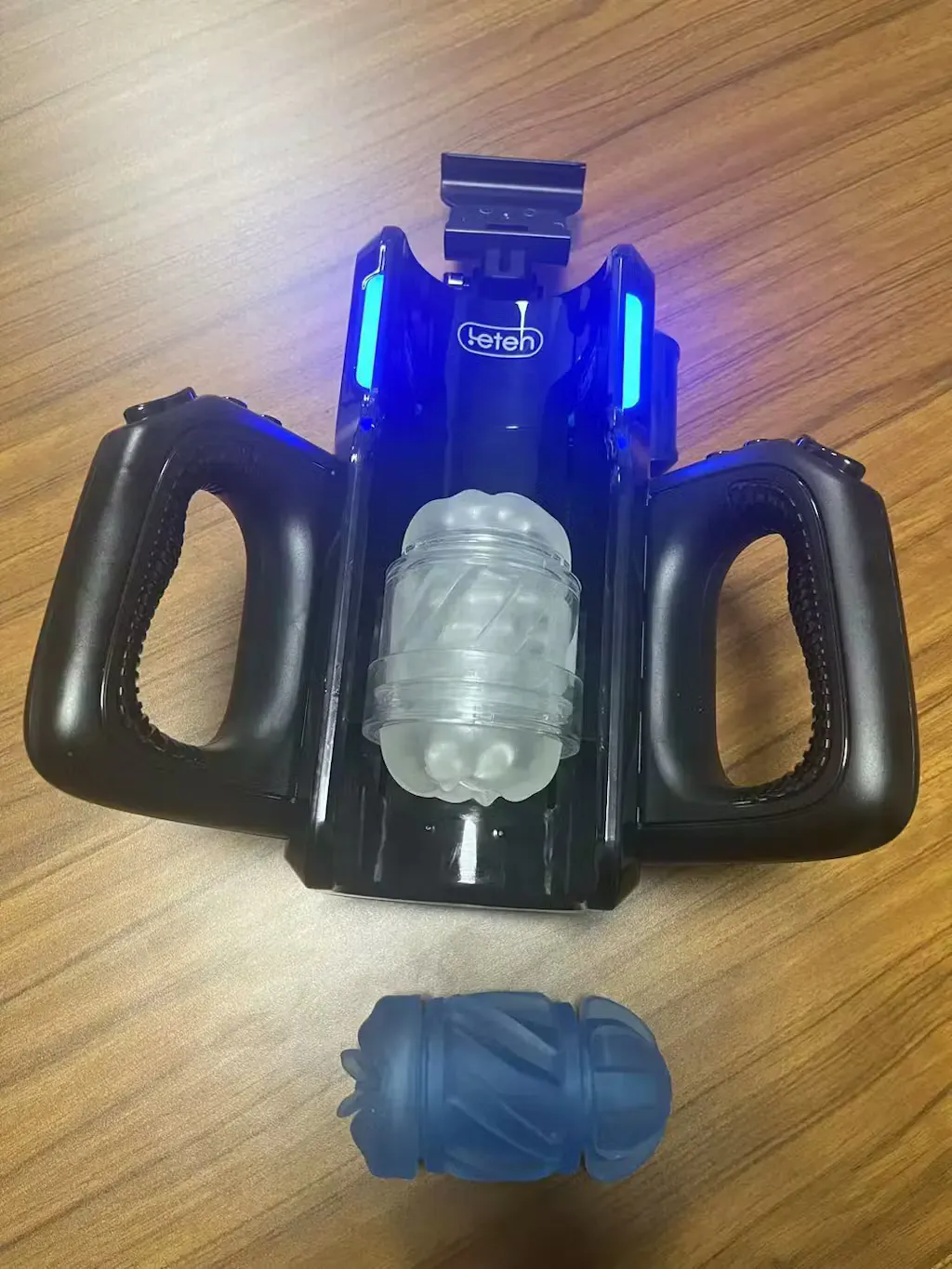 Leten Thrusting Pro: 700 SPM High-Speed Auto Stroker with Dual Sleeves