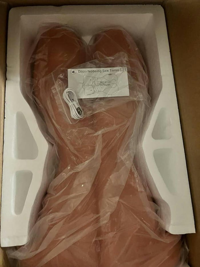 Henry: 8,6 kg Realistischer Männer-Oberkörper mit 15,7 cm x 4,5 cm Kräftigem Stoß-Dildo