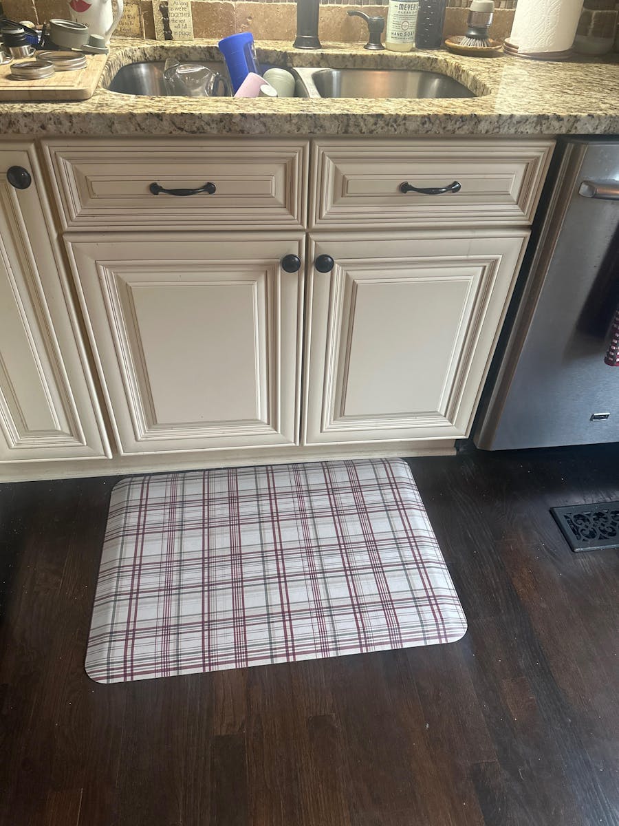 Happy Feet Holiday Tartan