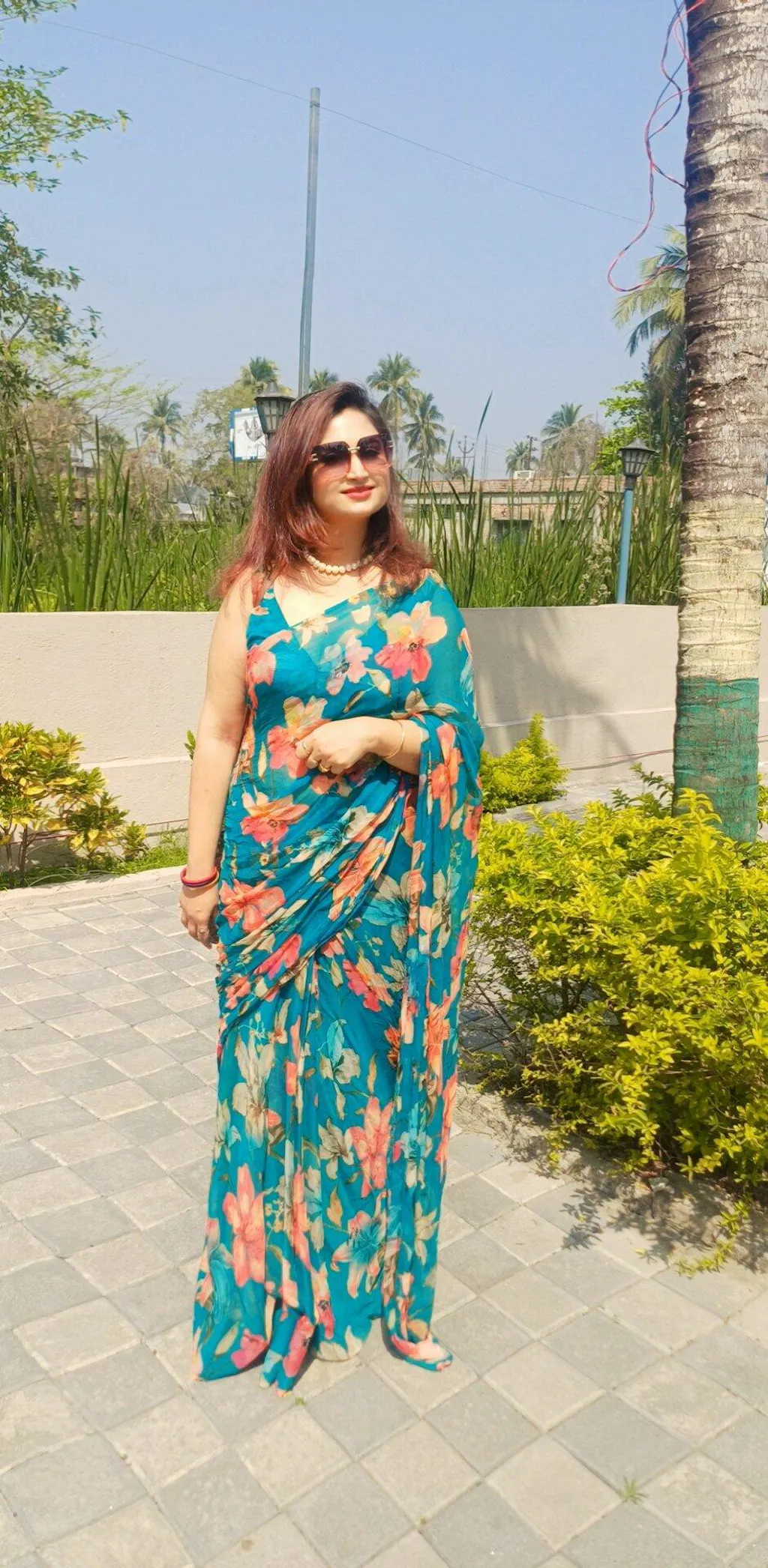 Veyona - Blue Floral Print Pure Chiffon Saree