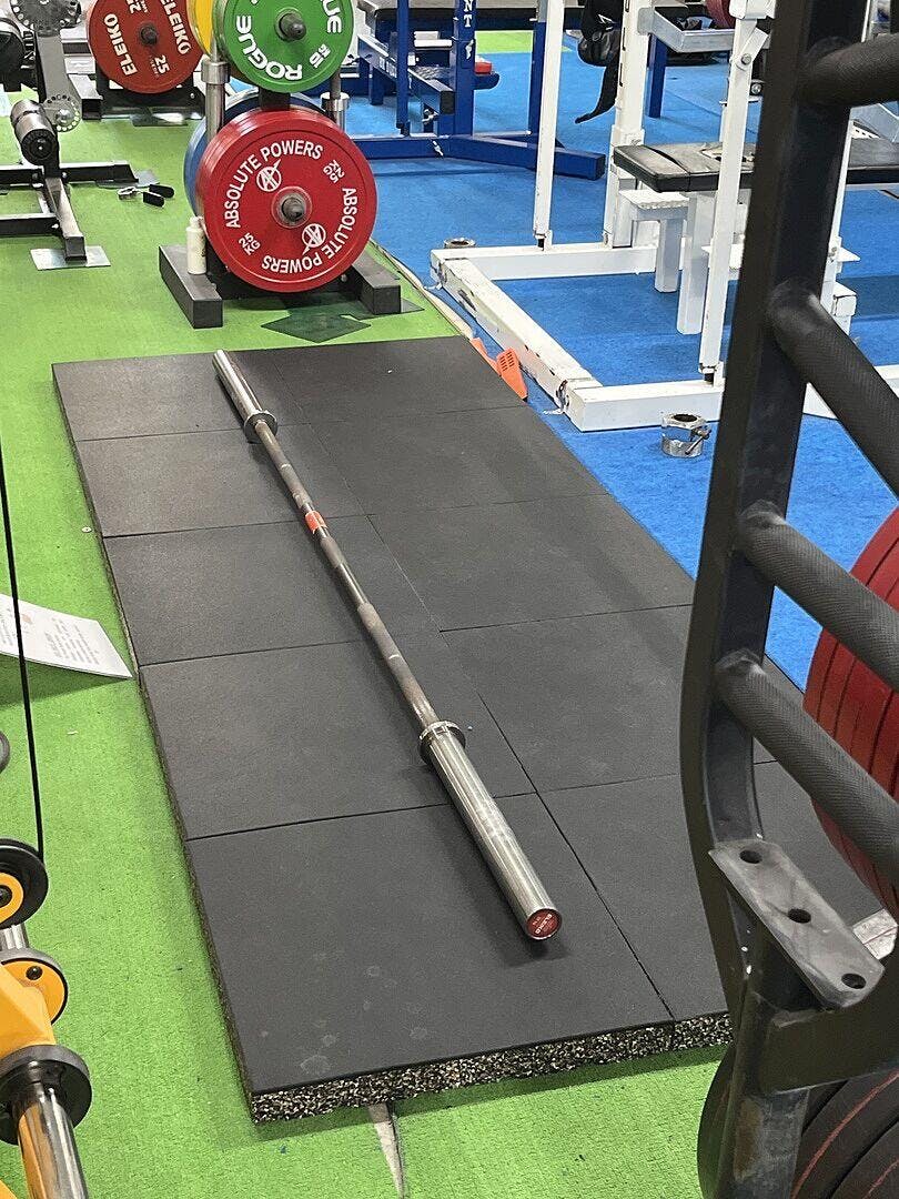 SLDS ジム用ジョイントラバーチップマット（50cm×50cm×厚み50mmタイプ