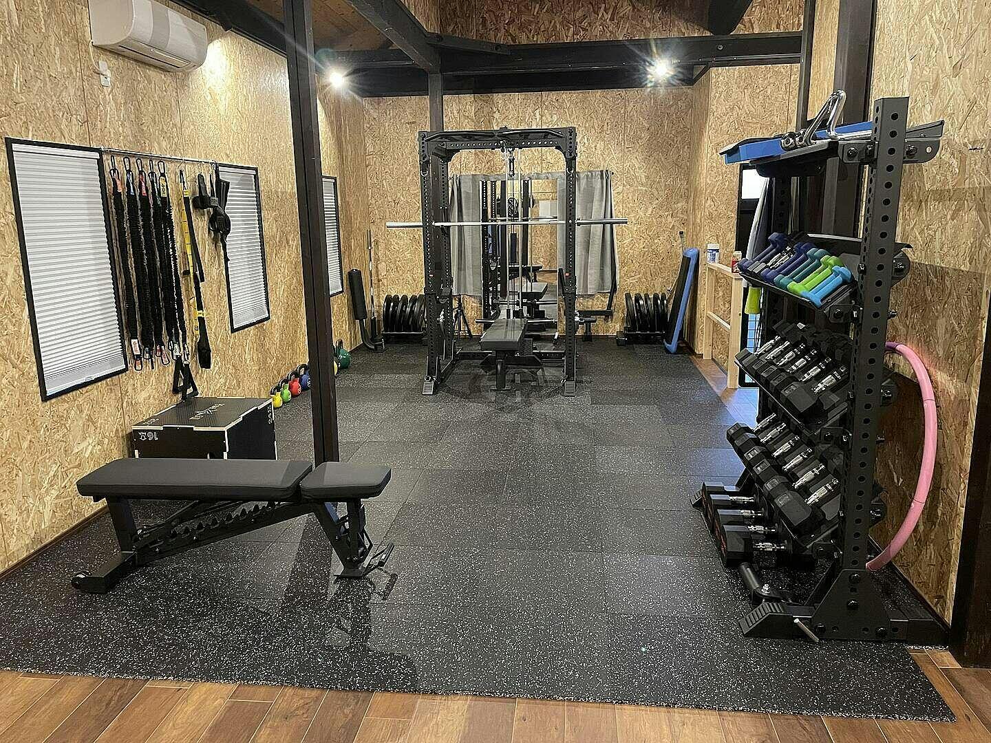 SLDS ジム用ラバーチップマット（50cm×50cm×厚み15mmタイプ） — MBC