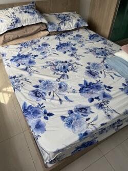 Drew Wooden Bed – Megafurniture