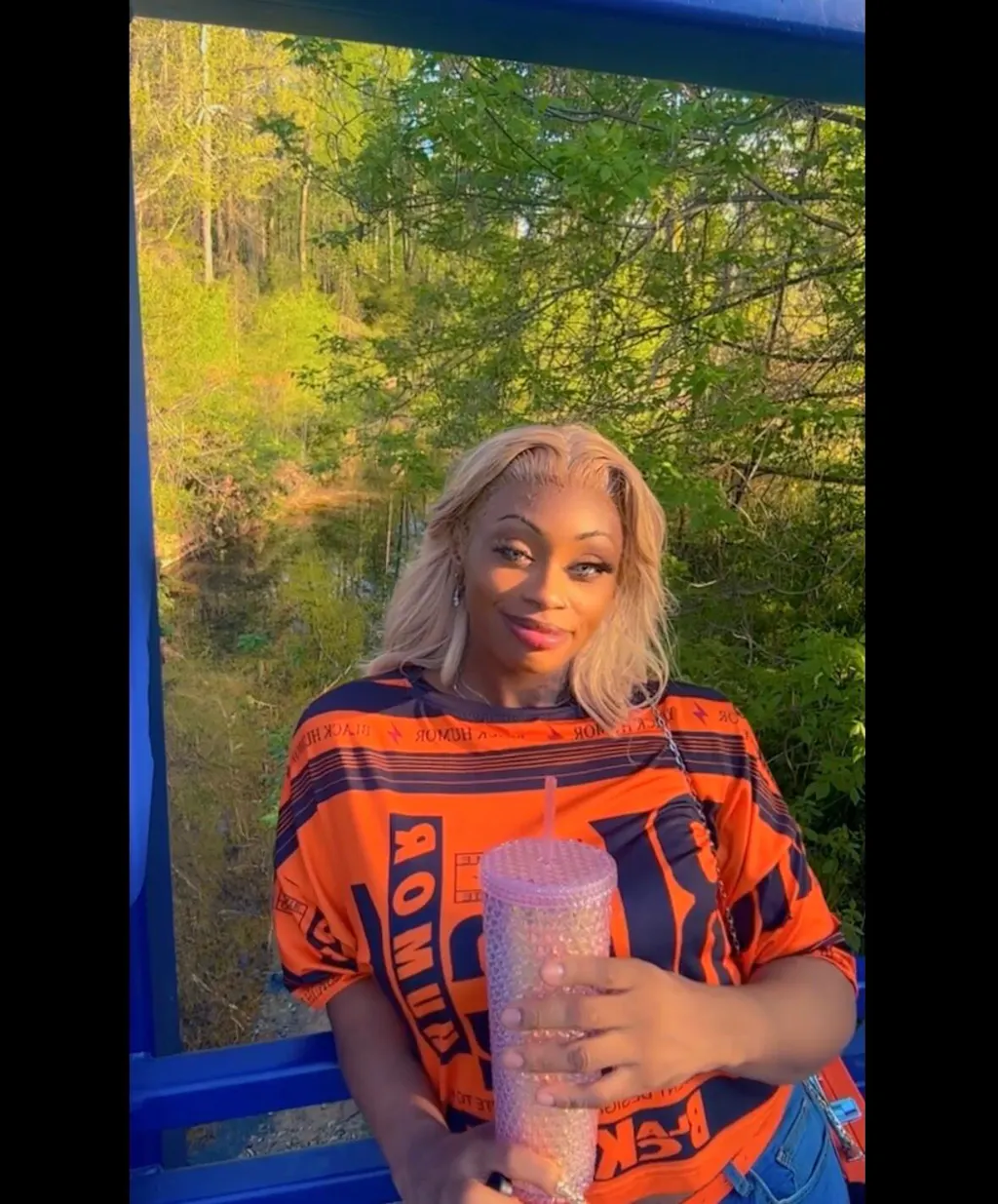 Megalook 6x5 Invisible Knots Glueless Ash Blonde Highlight Loose Body Wave Wigs Realistic Hairline Beginner Friendly