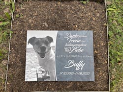 Personalisierte Gedenktafel für Menschen