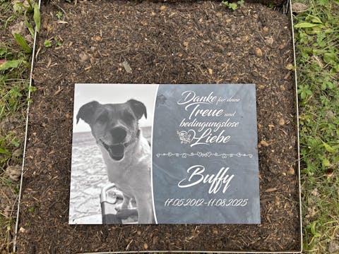 Personalisierte Gedenktafel für Menschen