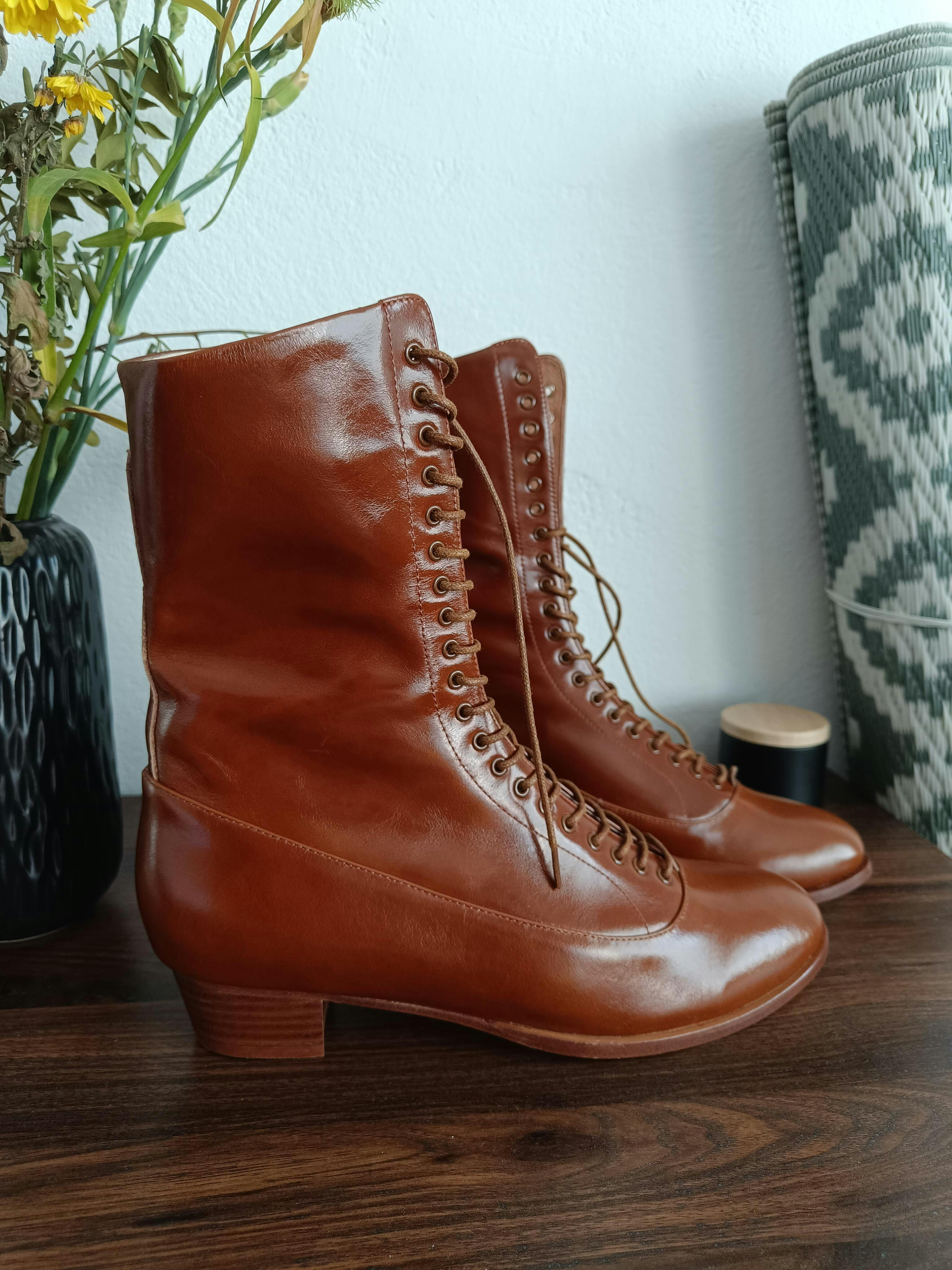 Everyday working boots, 1915-1920 - Cognac brown - Ruth – memery