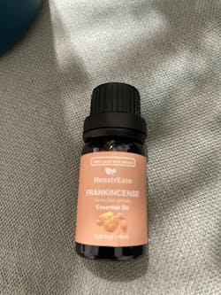 Frankincense & Grapeseed Essential Oil Dropper Bottle for Skin, Candle Making and Body Massages, 10ml