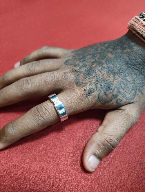 Pure 925 Silver Ring With Moissanite Gem Stone