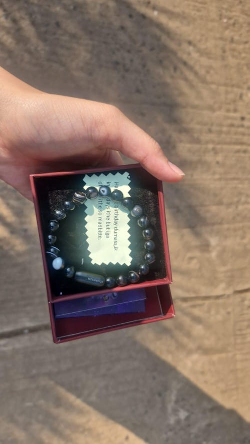 Resonant Sulemani Hakik Natural Stone Bracelet with MagSnap2