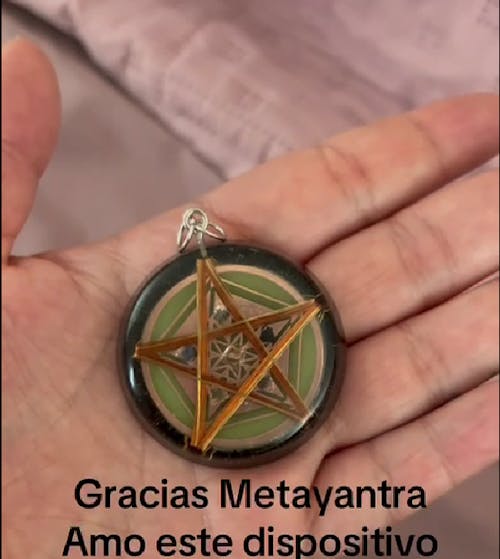 Collar Cuántico de Concentración Profunda: Domina tu Mente, Eleva tu Realidad