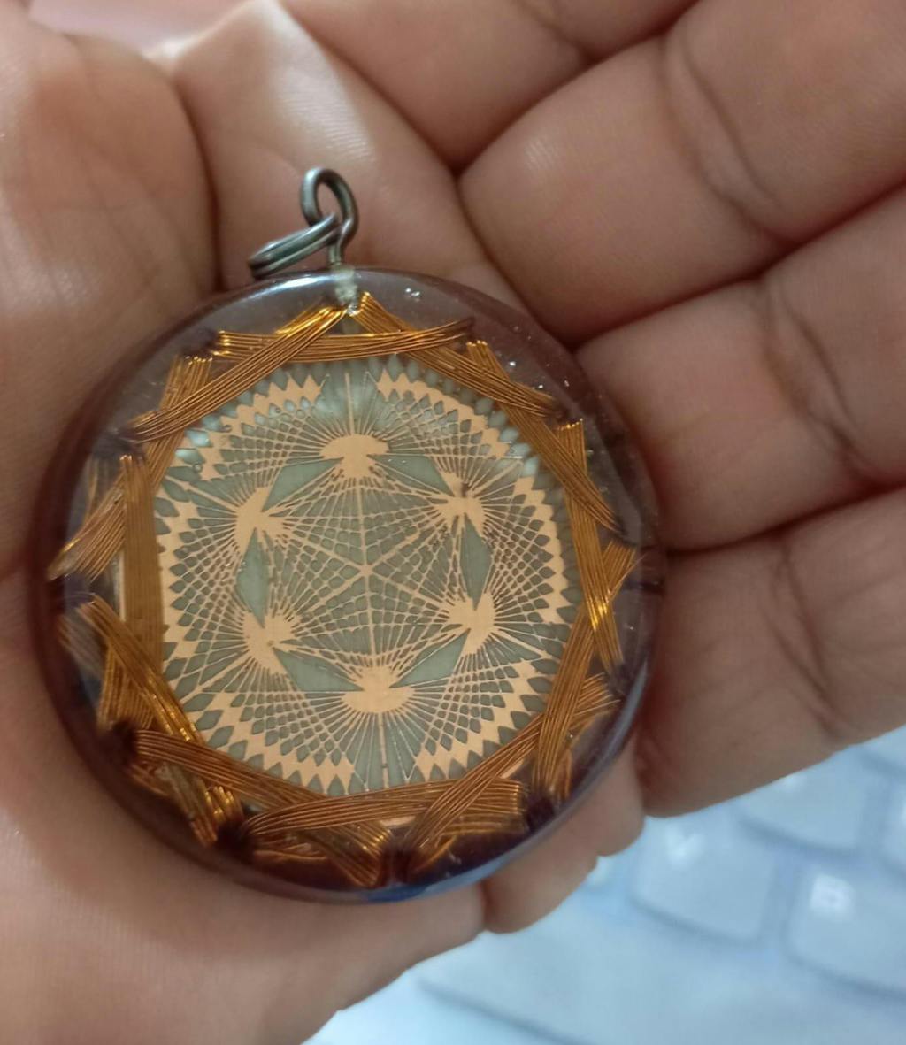 Collar Orgonita Metayantra Regenerador Celular con Matriz Dodecaédrica y PROTECCIÓN 5G