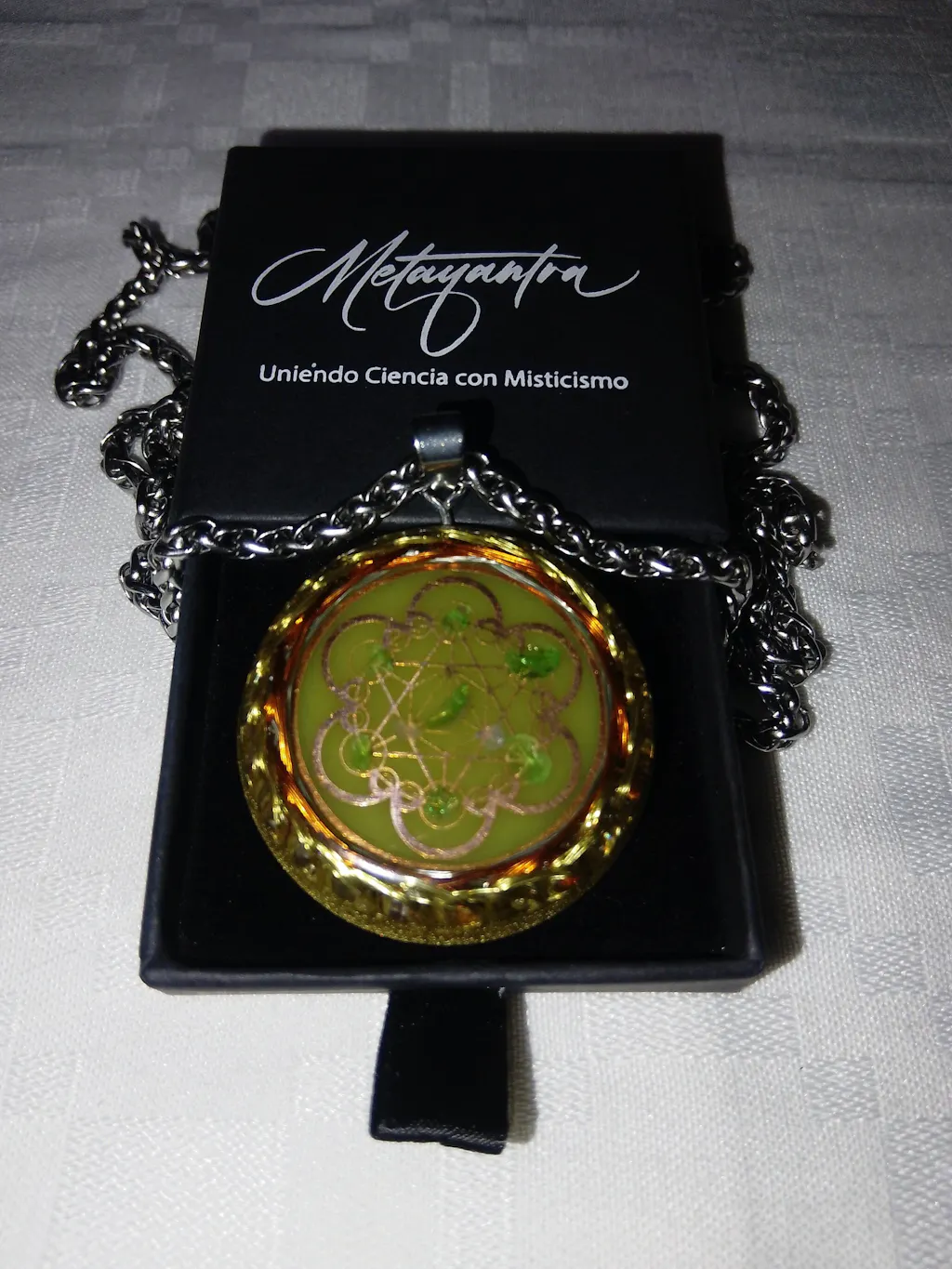 Collar ORGON Resonador Cuántico con Moldavita: ADN y Conciencia