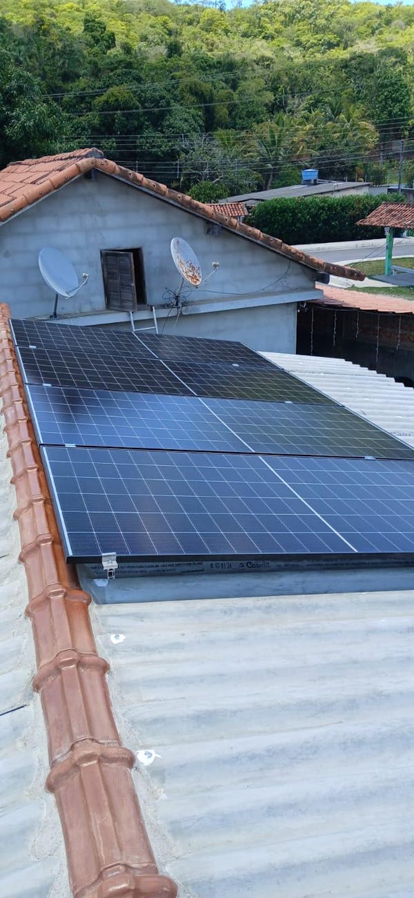Kit Energia Solar Ongrid 300kWh Mês 2,48kWp 4 Painel Bifacial Sunova 620W Micro Growatt 2,25kW 220V 4MPPT
