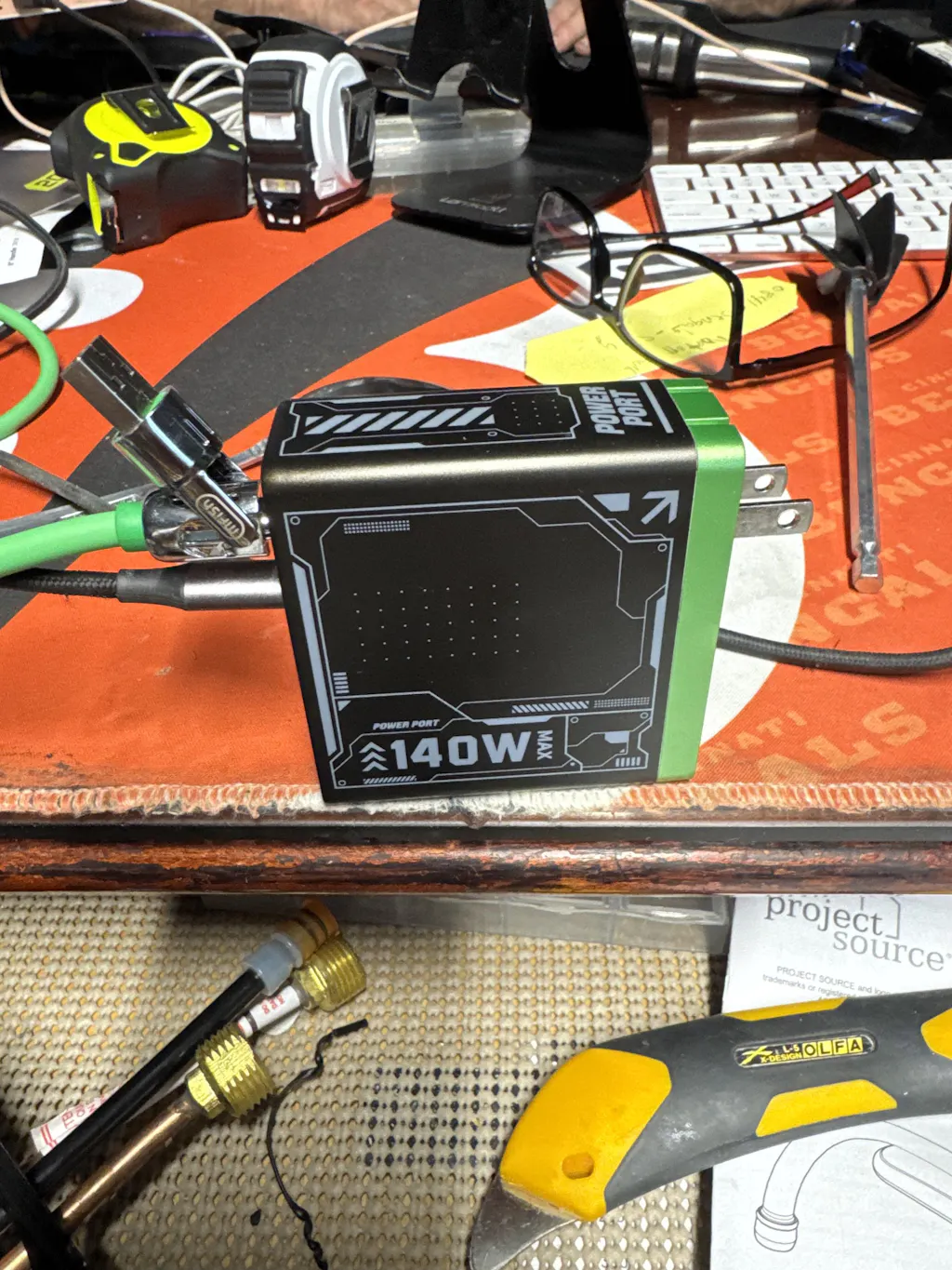 mfish E-RHINO Charger (140W, 4 Ports, GaN)