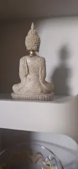 8cm Meditating Seated Buddha Statue – Sandstone Resin Carving for Home Decoration