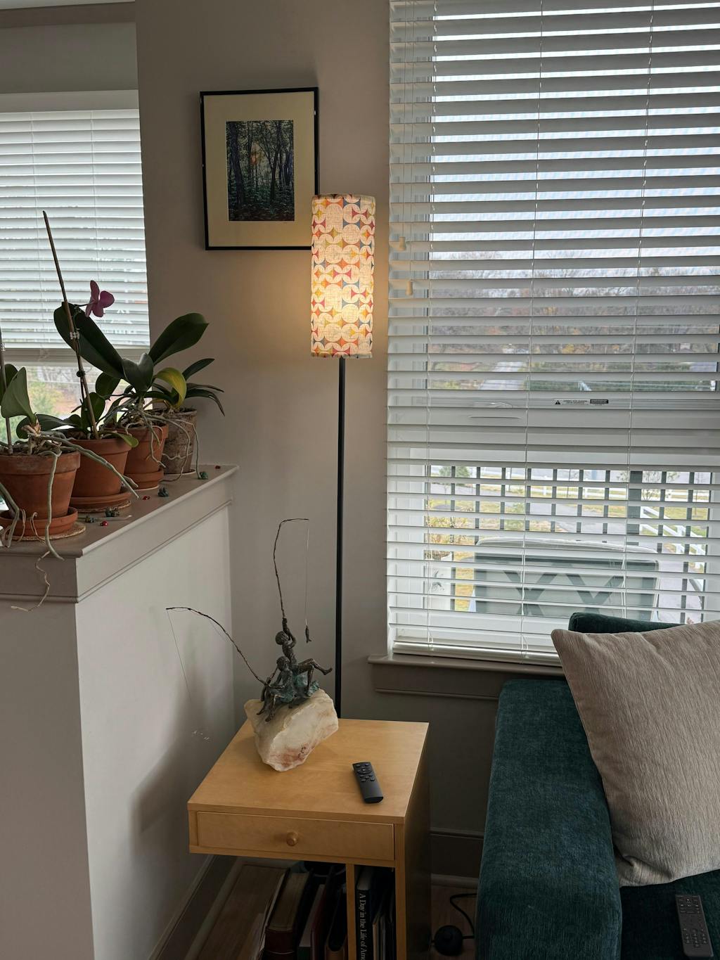 Modern Scandinavian Mid Century Modern Slim Floor Lamp With Remote