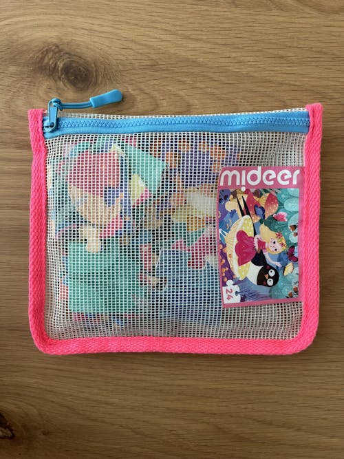 Level Up! Puzzles with Storage Bag - Level 3: Princesses 24P-35P