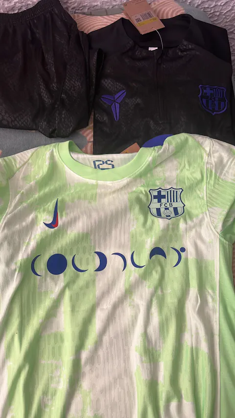 Jersey 2024/25 Barcelona Tercero Manga corta Versión Jugador