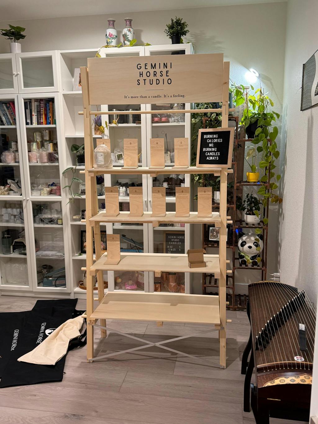 Collapsible A-frame Shelving VS-03-NT | natural color