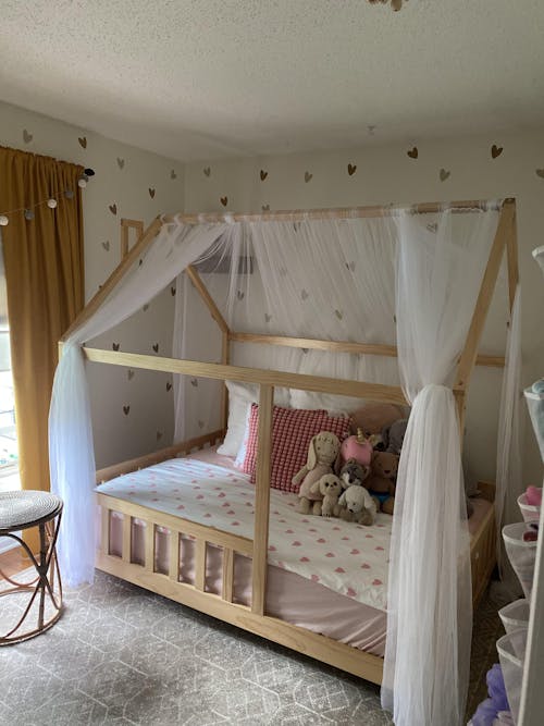 ARY HOUSE BED