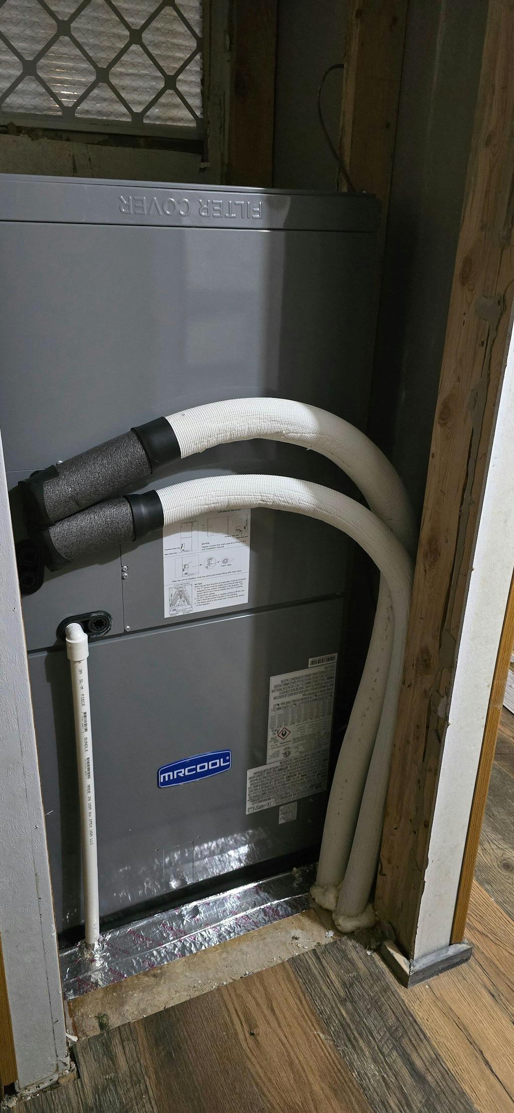 MRCOOL® 25 ft Pre-Charged No-Vac Quick Connect Line set - NV25-3834-O