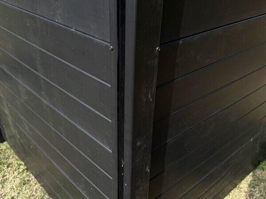 Costway Air Conditioner Fence 48-Inch Privacy Screen 2-Panel for Trash Can with Metal Stakes