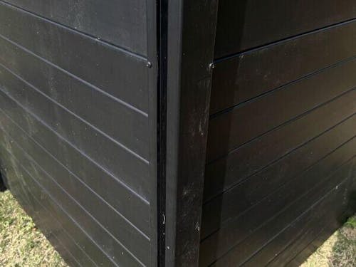 Costway Air Conditioner Fence 48-Inch Privacy Screen 2-Panel for Trash Can with Metal Stakes