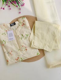 GUL-E-NUKHEEZ   ChikanKari Lawn 3PCS