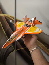 Putupolistirola lidmašīna ar dzinēju un LED apgaismojumu (USB uzlāde) 3+