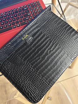 The Croco Laptop Negru
