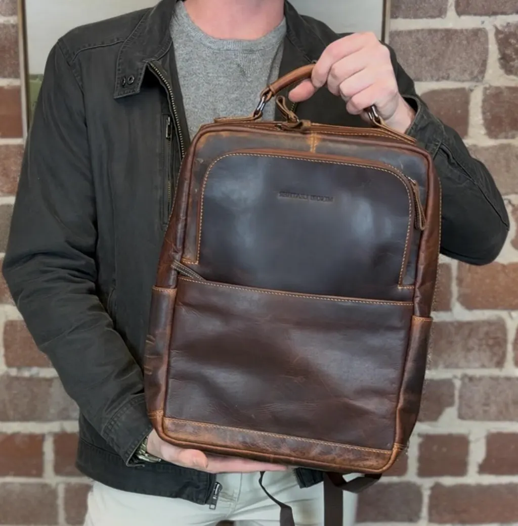Orlando Leather Backpack 16" – Unisex – Chestnut