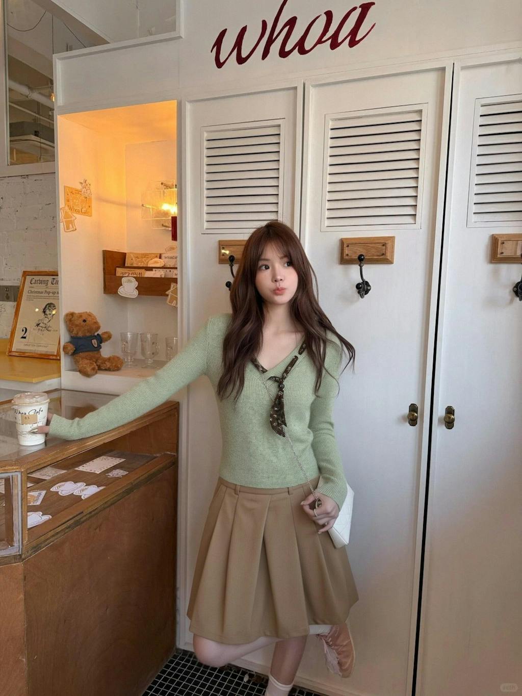 Knit Shirt+Silk Scarf for Women