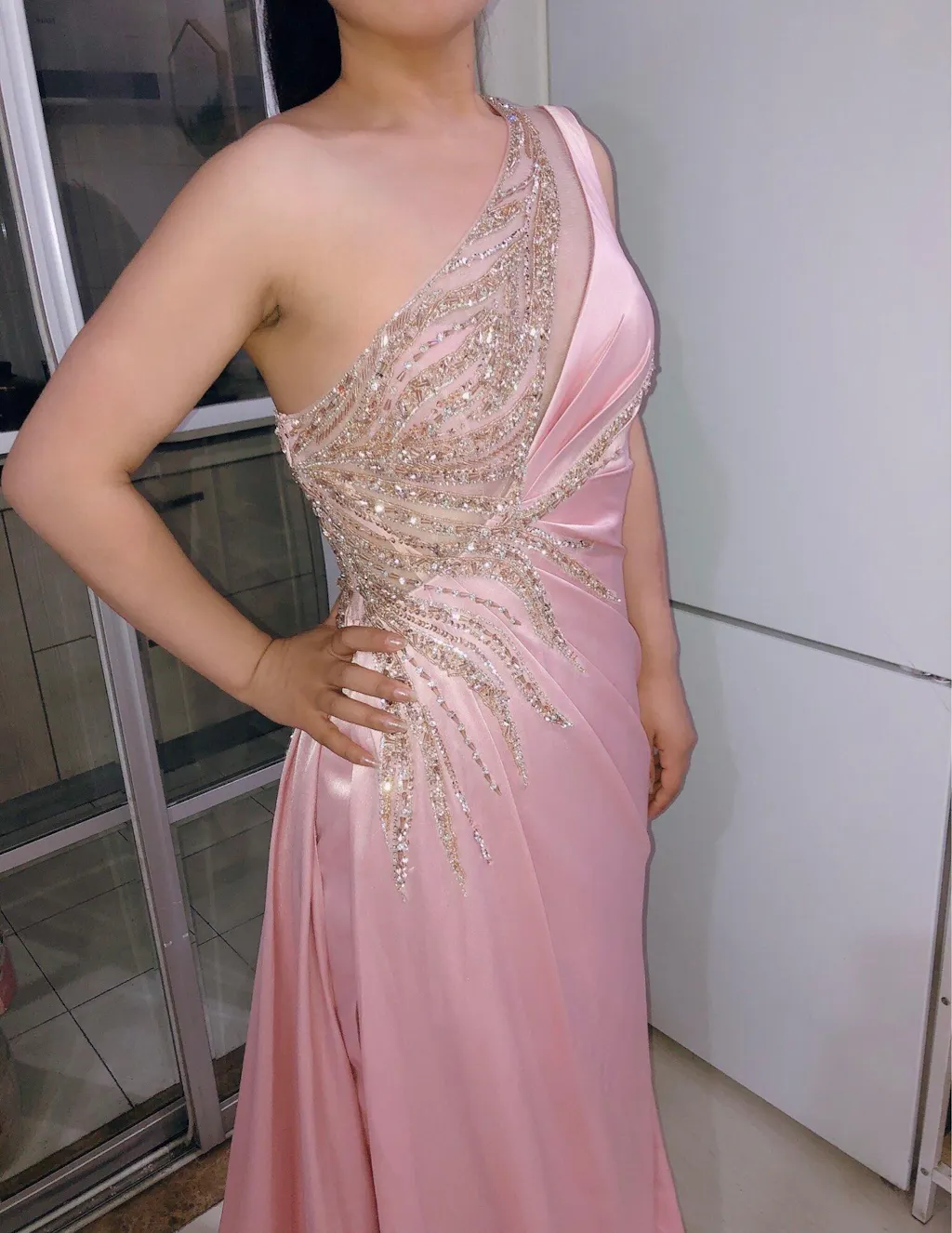Beautiful Long Pink One-Shoulder Satin Mermaid Prom Dresses With Rhinestone main image 1
