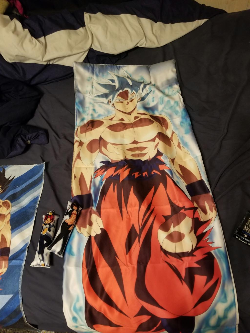 Goku v1 Body pillow case DRAGON BALL Mitgard Store