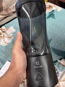 Tragbarer Mixer - Dein Lieblingsshake überall