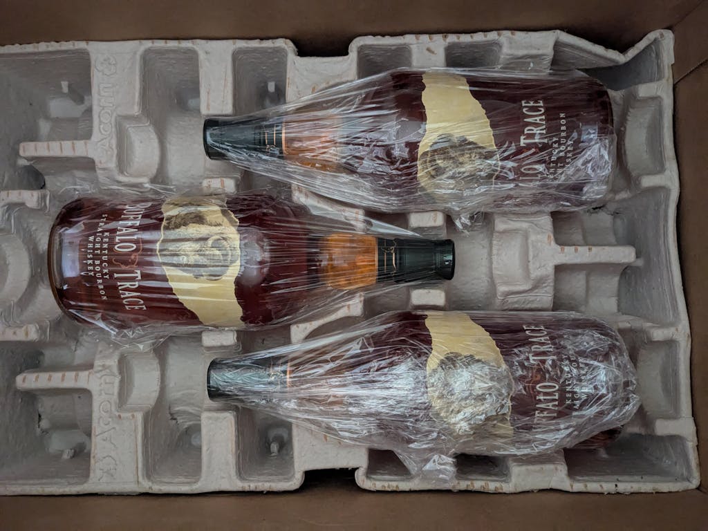 Buffalo Trace Kentucky Straight Bourbon Whiskey 750mL