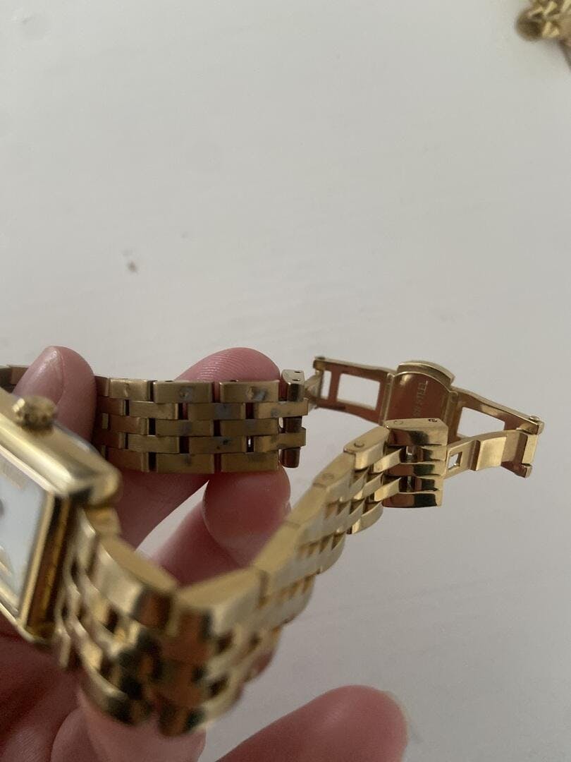 Timeless Gold Watch – Mockberg