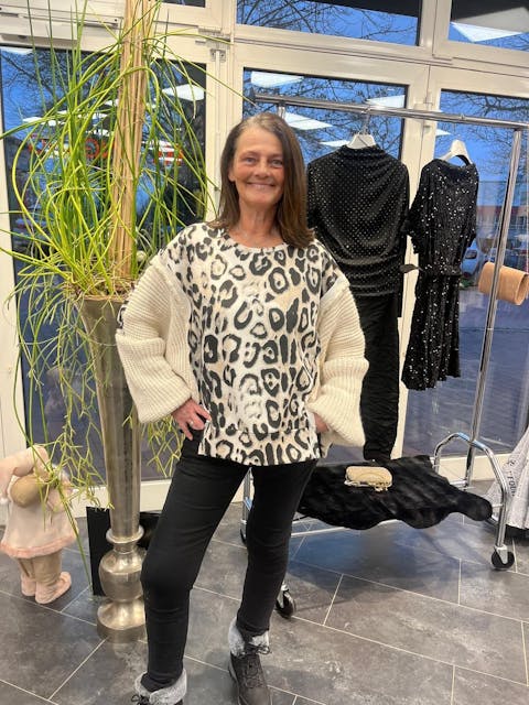 Sweatshirt "cozy Leo"