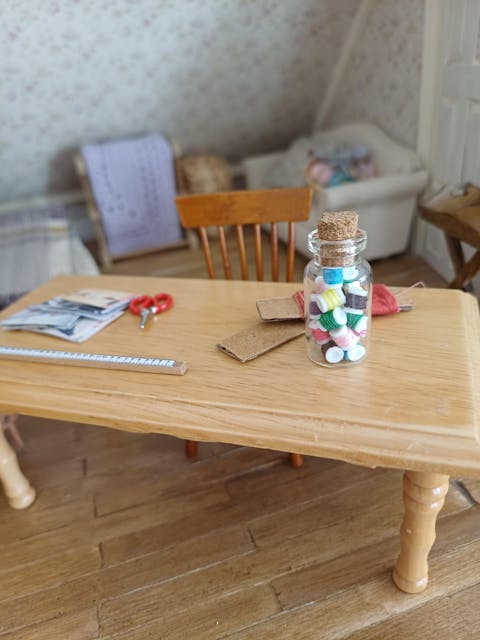 20 X Miniature Cotton Spool Thread Reels For Your Doll House 5mm