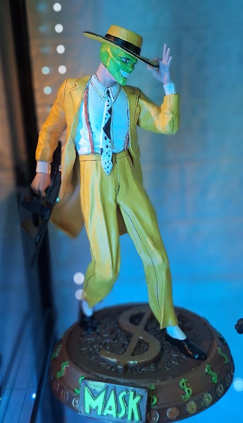 The Mask Statue- Fan Art - unpainted - 3D Printed Model kit